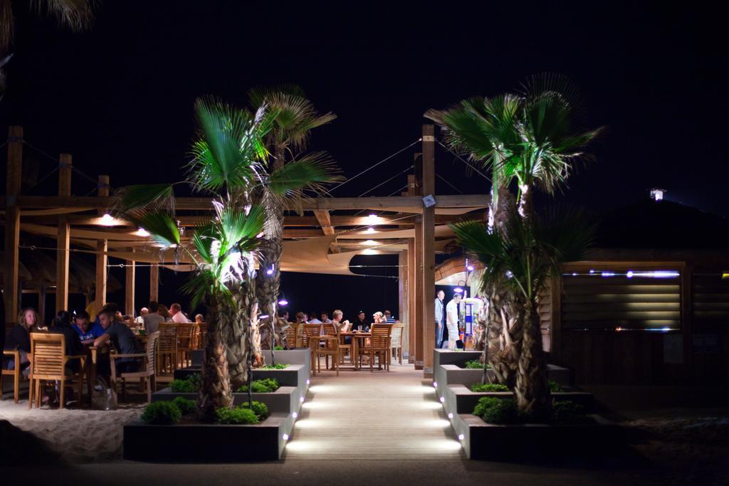 Bj Riviera Hotel Гримо Екстериор снимка
