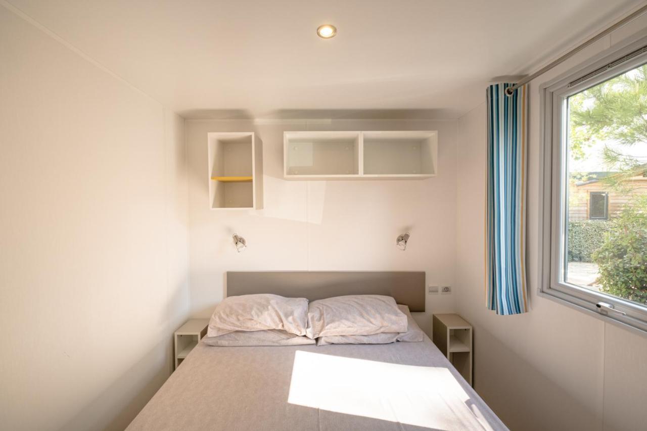 Bj Riviera Hotel Гримо Екстериор снимка
